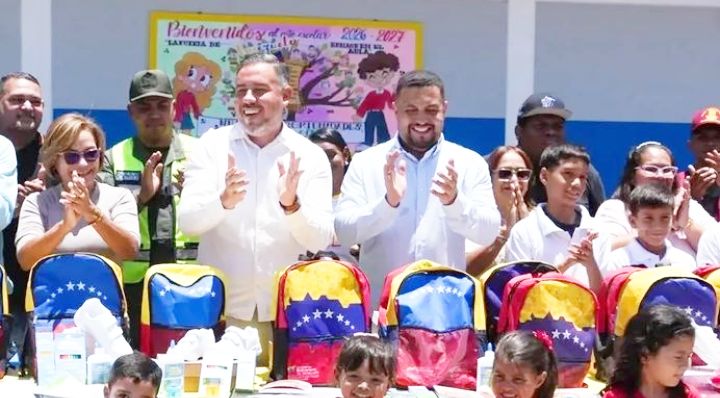 EN ANZOÁTEGUI: Arrancó el nuevo año escolar con espacios renovados